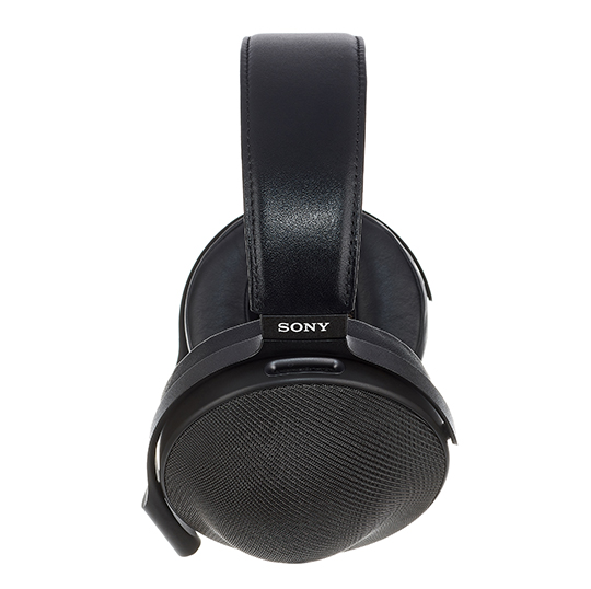 Sony MDR-Z1R Review | headphonecheck.com