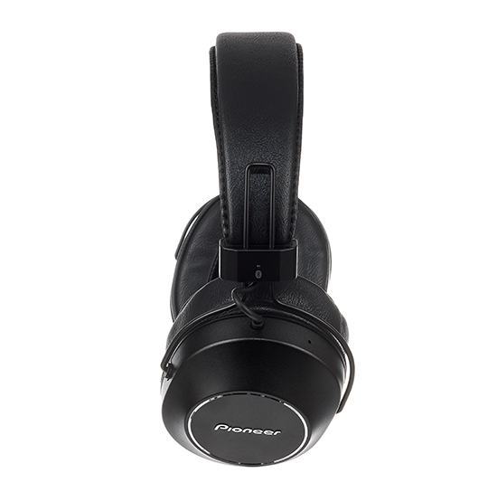 Pioneer SE-MS9BN S9 Review | headphonecheck.com