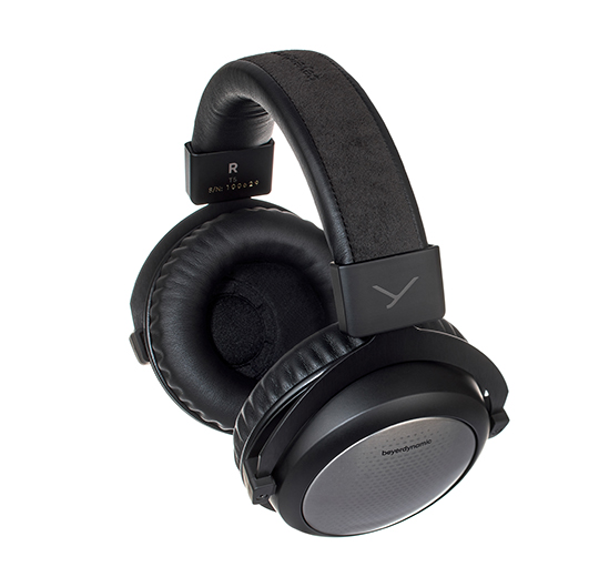 Beyerdynamic T5 3rd Generation Review | headphonecheck.com Beyerdynamic T5 3rd Generation Review | headphonecheck.com