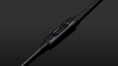audio−technica ATH-SR9 & HDC113A/1.2 Audio-Technica ATH-SR9 Review | headphonecheck.com