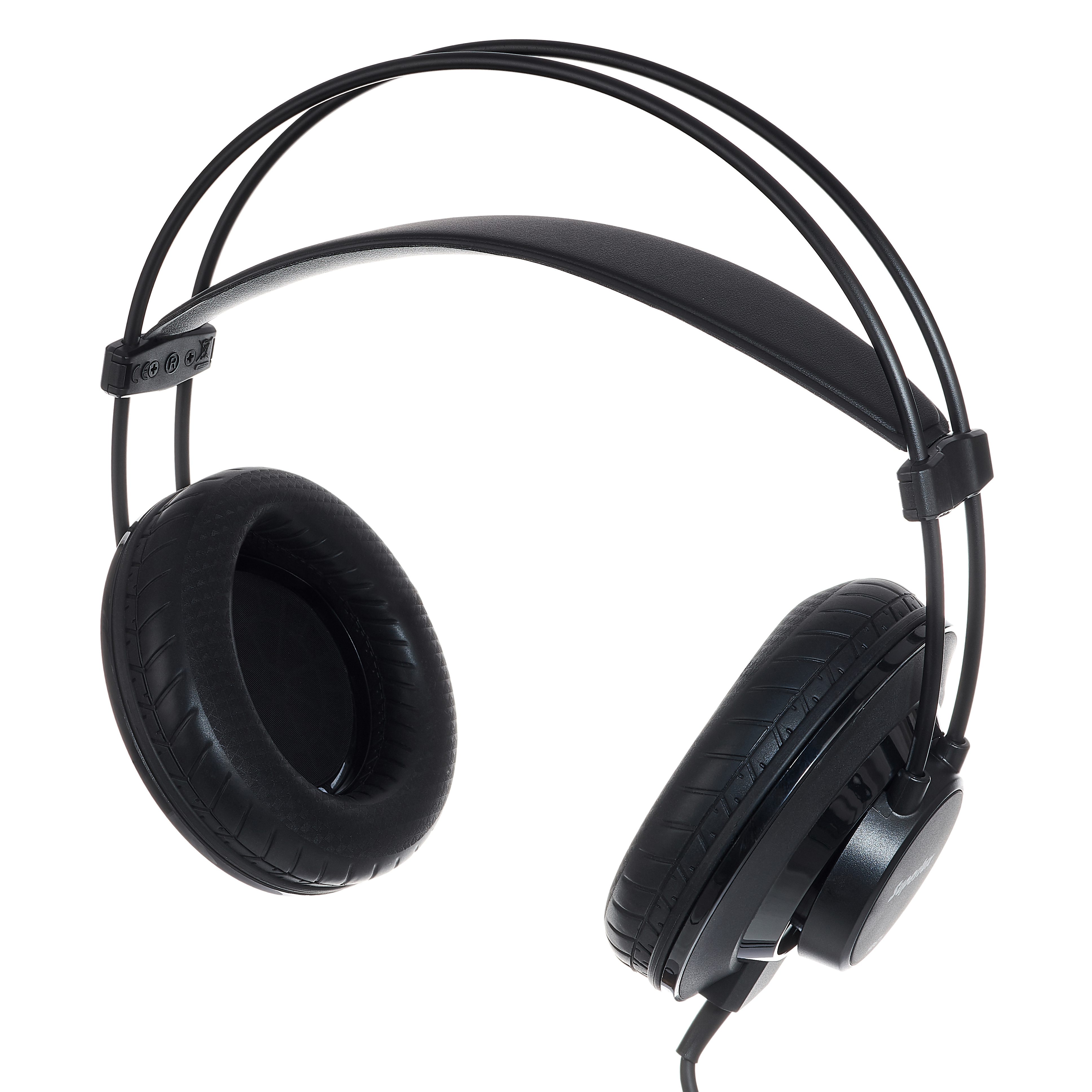 Superlux HD671 Review | headphonecheck.com