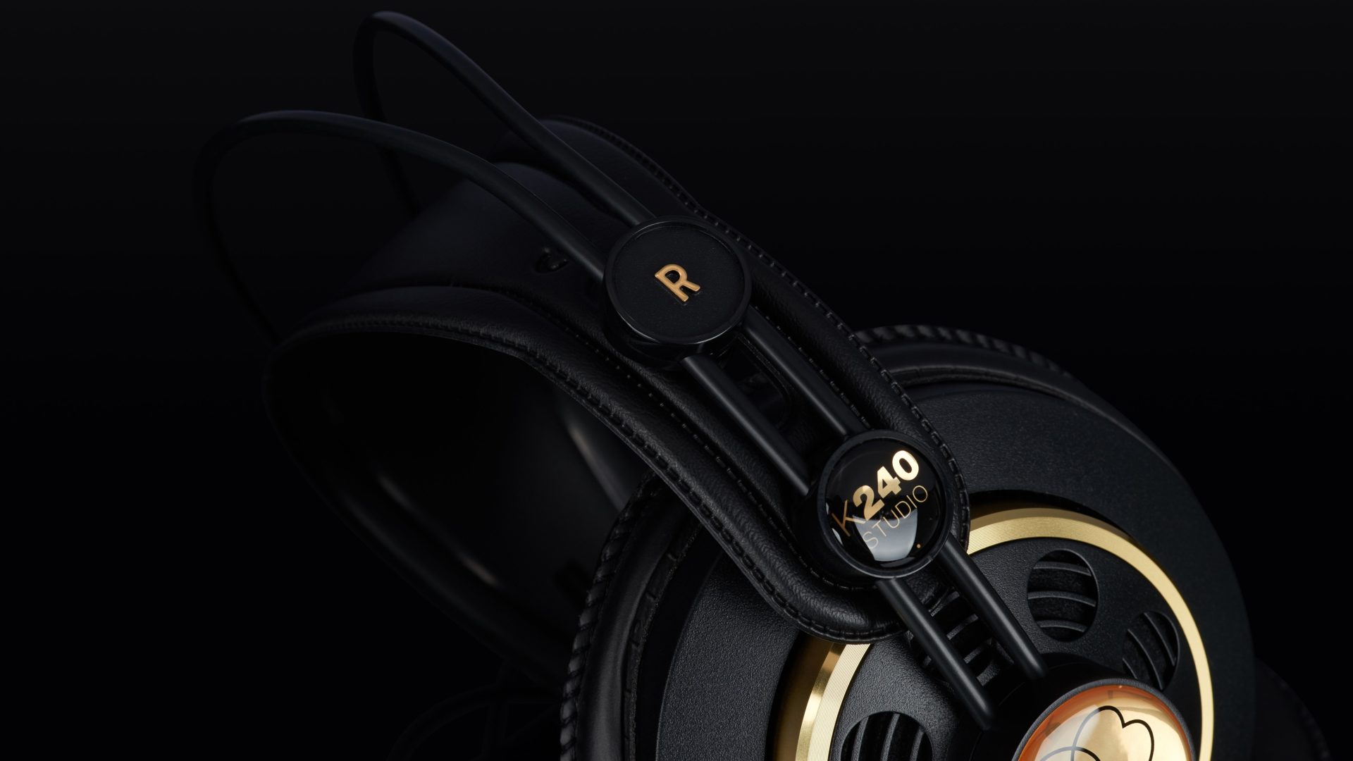 AKG K240 Studio headphones review - Higher Hz