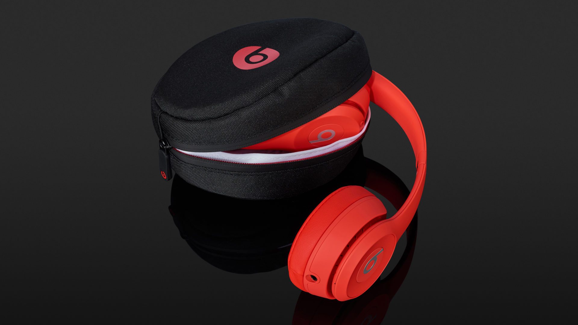 Beats by Dr. Dre Solo 3 Wireless Review | headphonecheck.com
