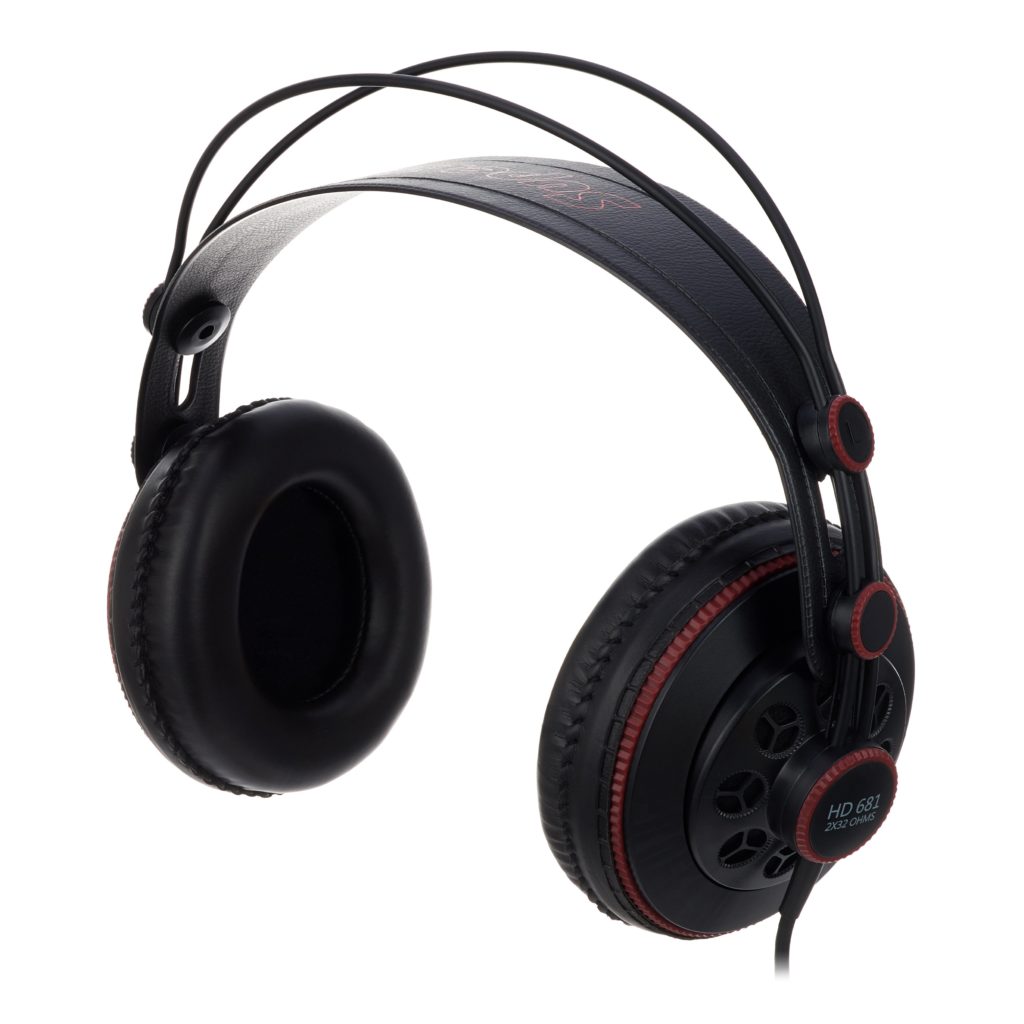 www.headphonecheck.com