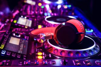 FAQ DJ headphones