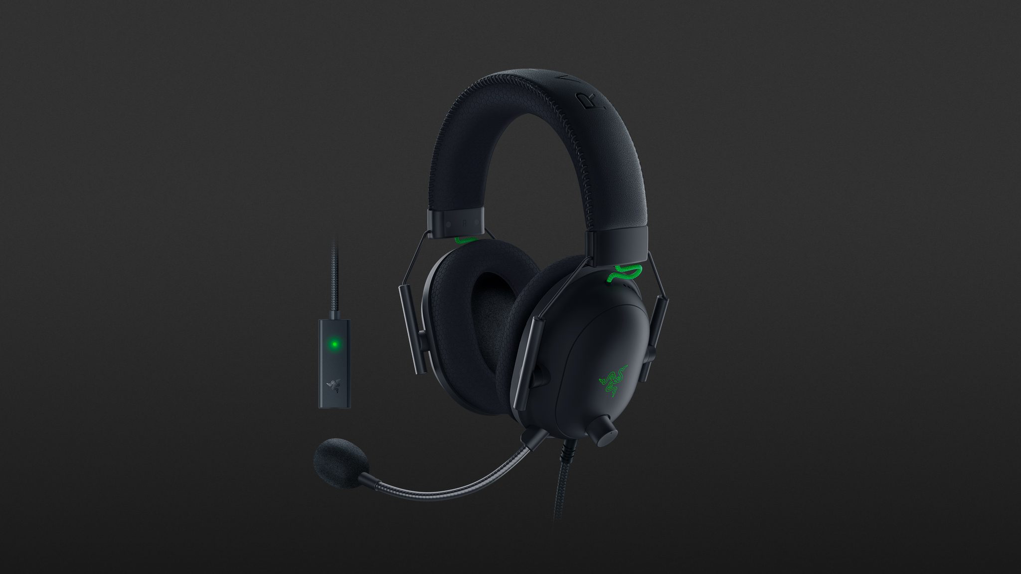 Razer BlackShark V2 Review | headphonecheck.com