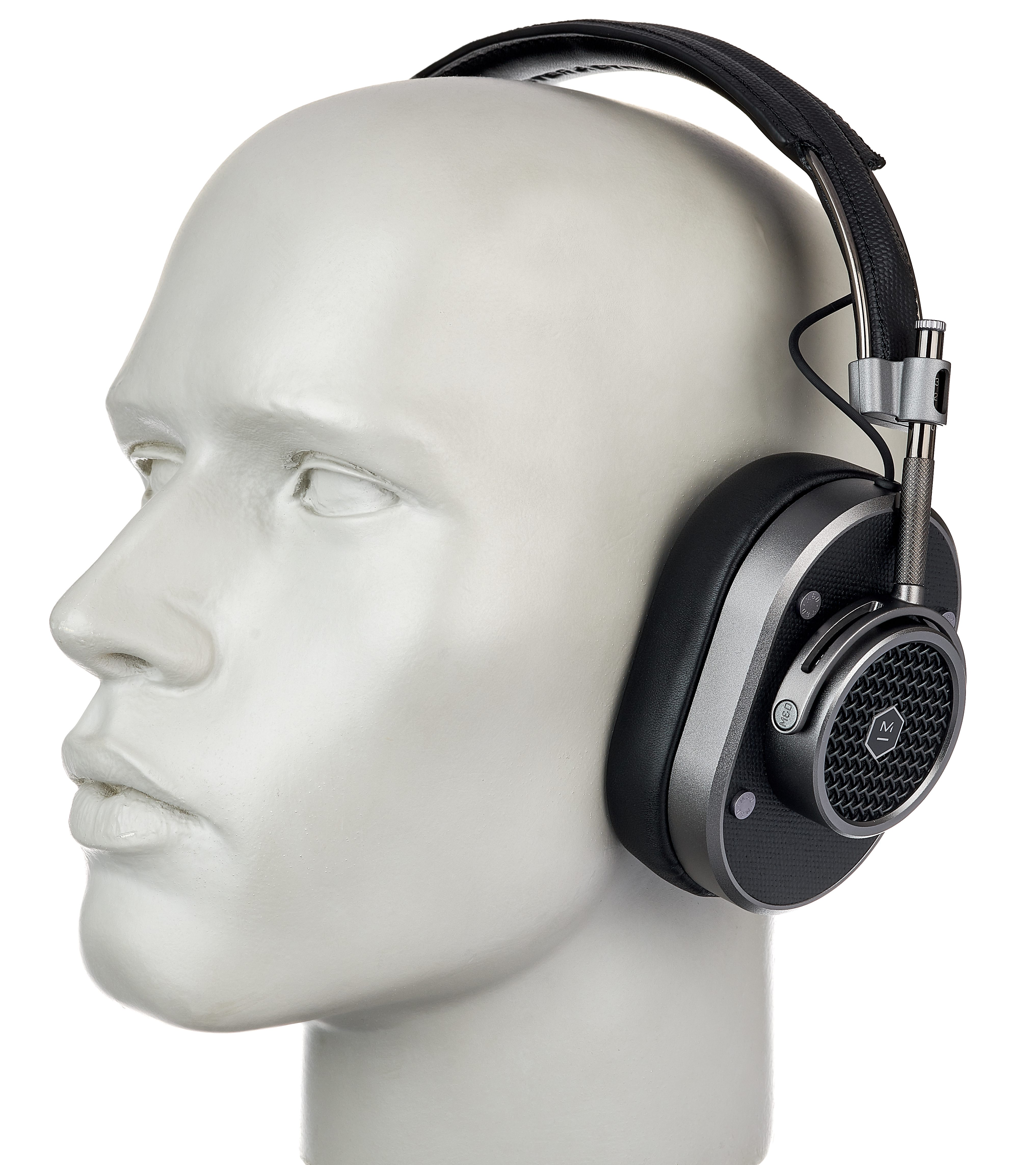 Master & Dynamic MH40 Wireless Review | headphonecheck.com