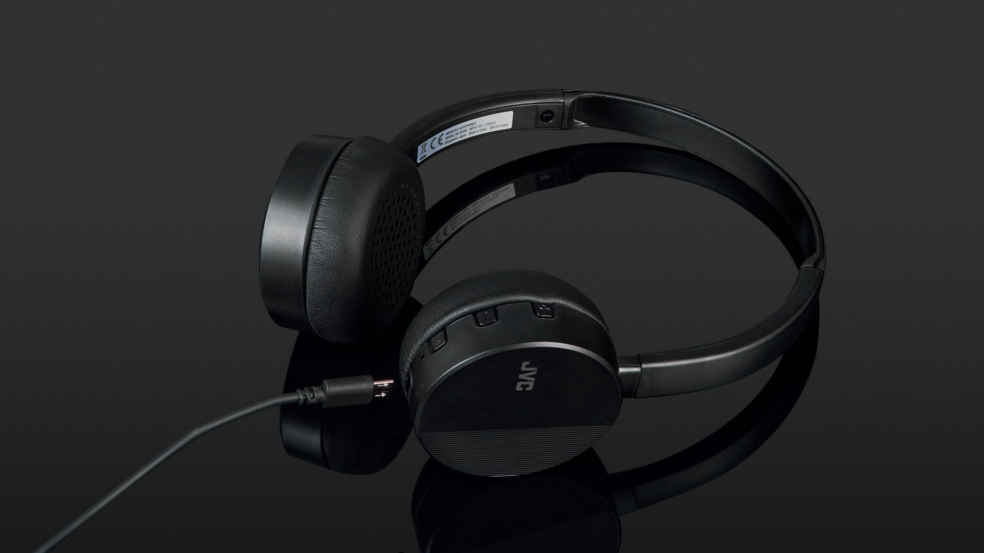 JVC On-Ear Fold Flat Bluetooth Headphones HA-S23W