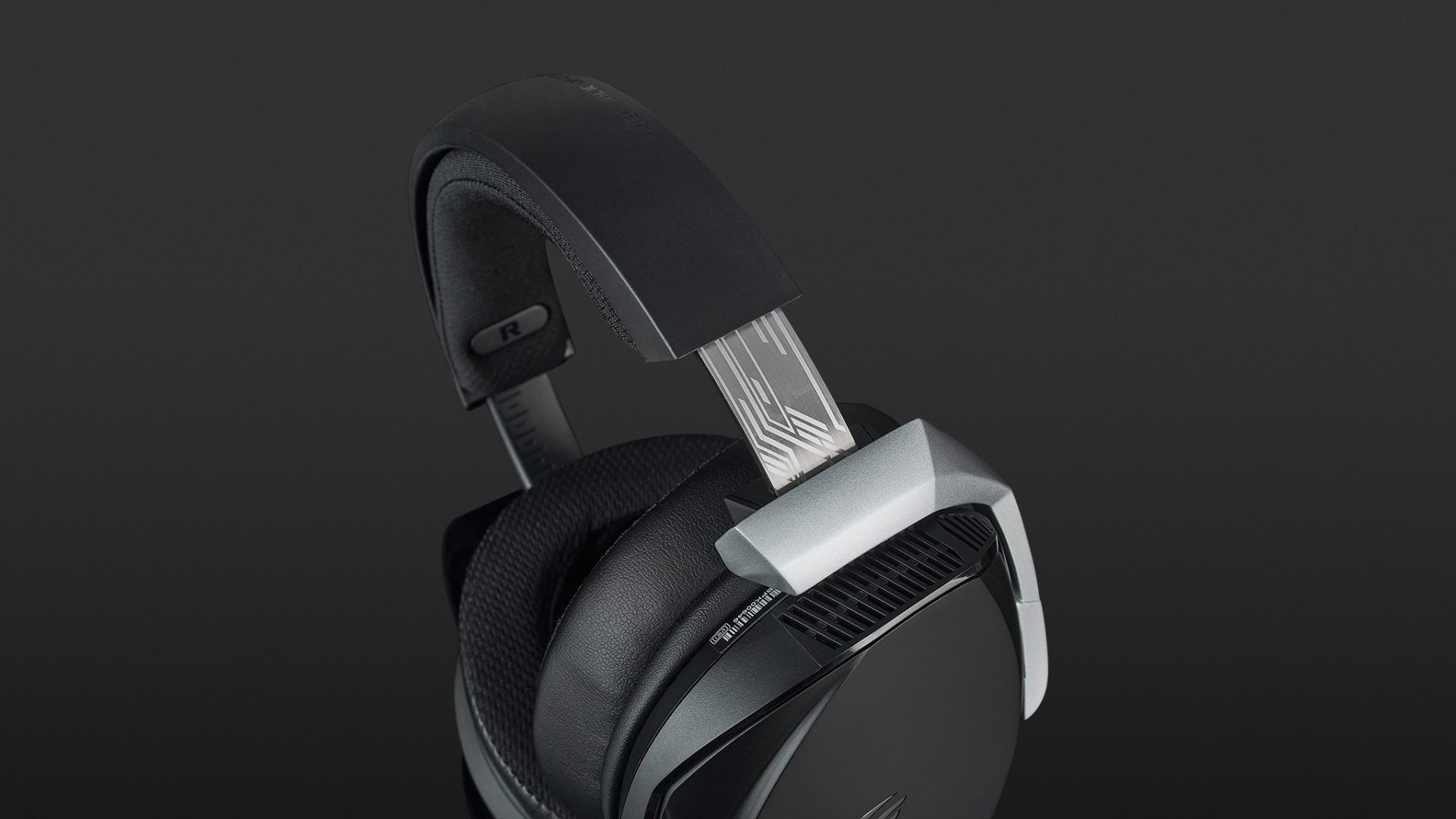 Asus ROG Theta 7.1 Review | headphonecheck.com