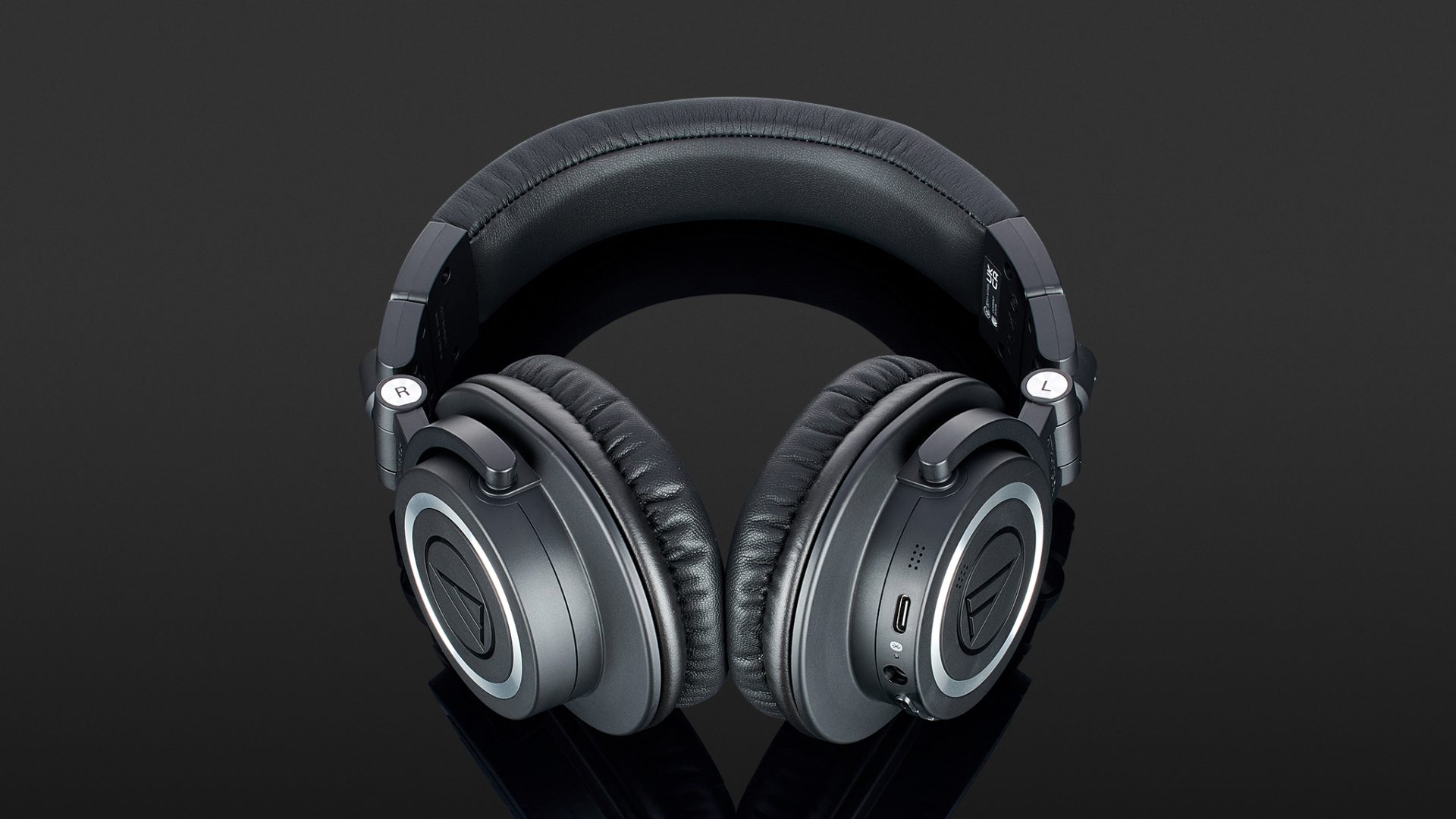 Audio-Technica ATH-M50xBT2 Review | headphonecheck.com