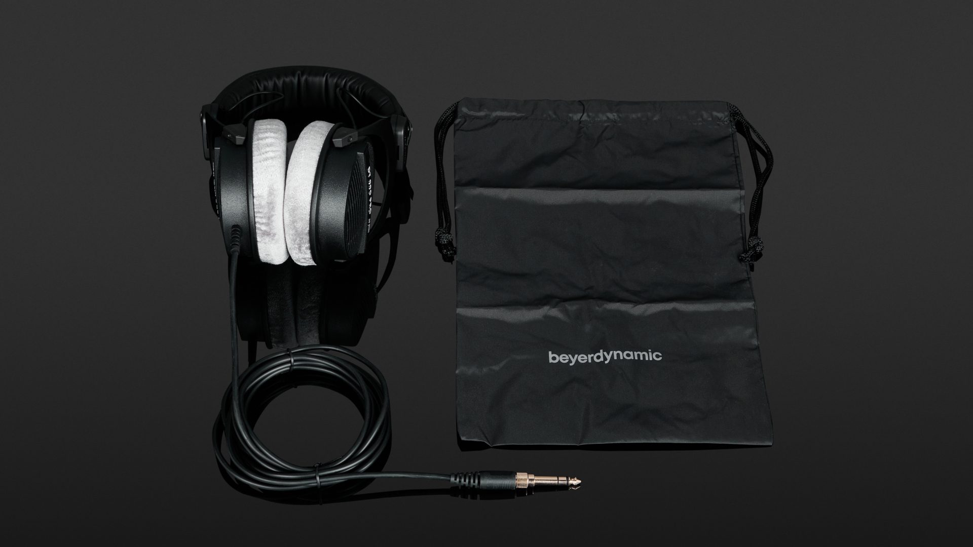 Beyerdynamic DT 990 Pro 80 Ohm Review | Headphonecheck.com