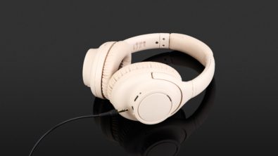 ［美品付属品完備］Audio-Technica ATH-S300BT ホワイト ATH-S300BT｜ヘッドホン：ワイヤレスヘッドホン｜オーディオテクニカ